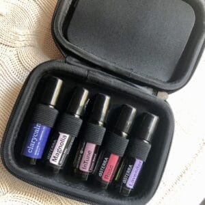 Pouzdro na roll-on lahvičky